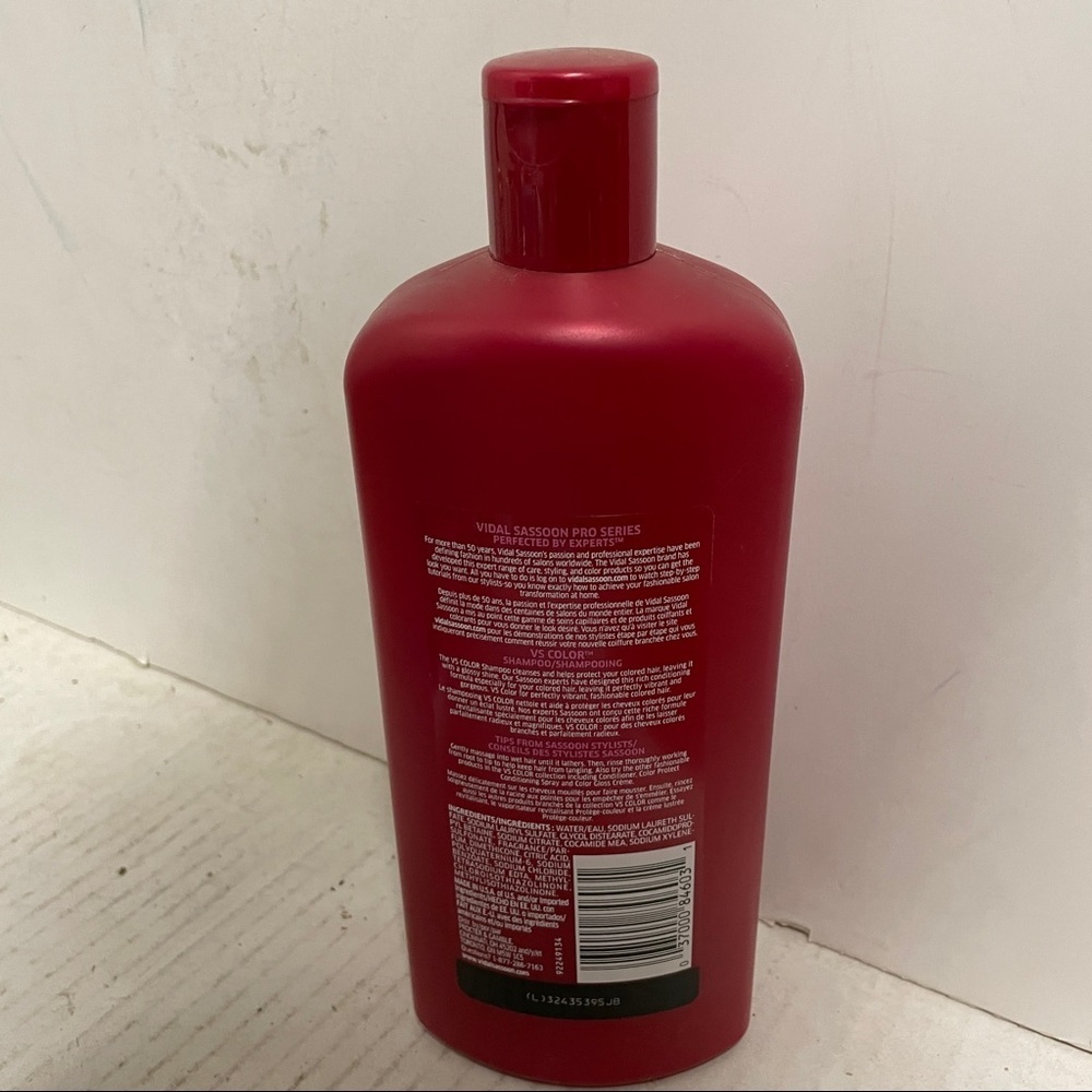 Vidal Sassoon Pro Series Color Protect Shampoo - Picture 2 of 2